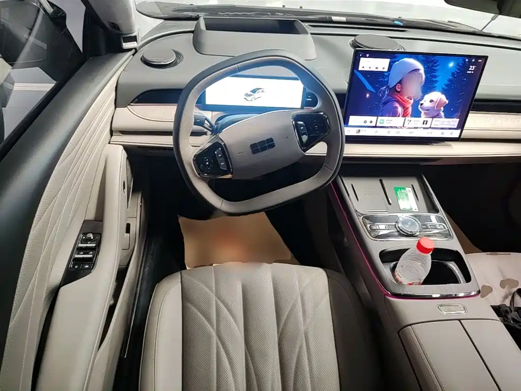 Geely Galaxy Galaxy Xingyao 8 2025 130km EM-P Starship Edition фото 11