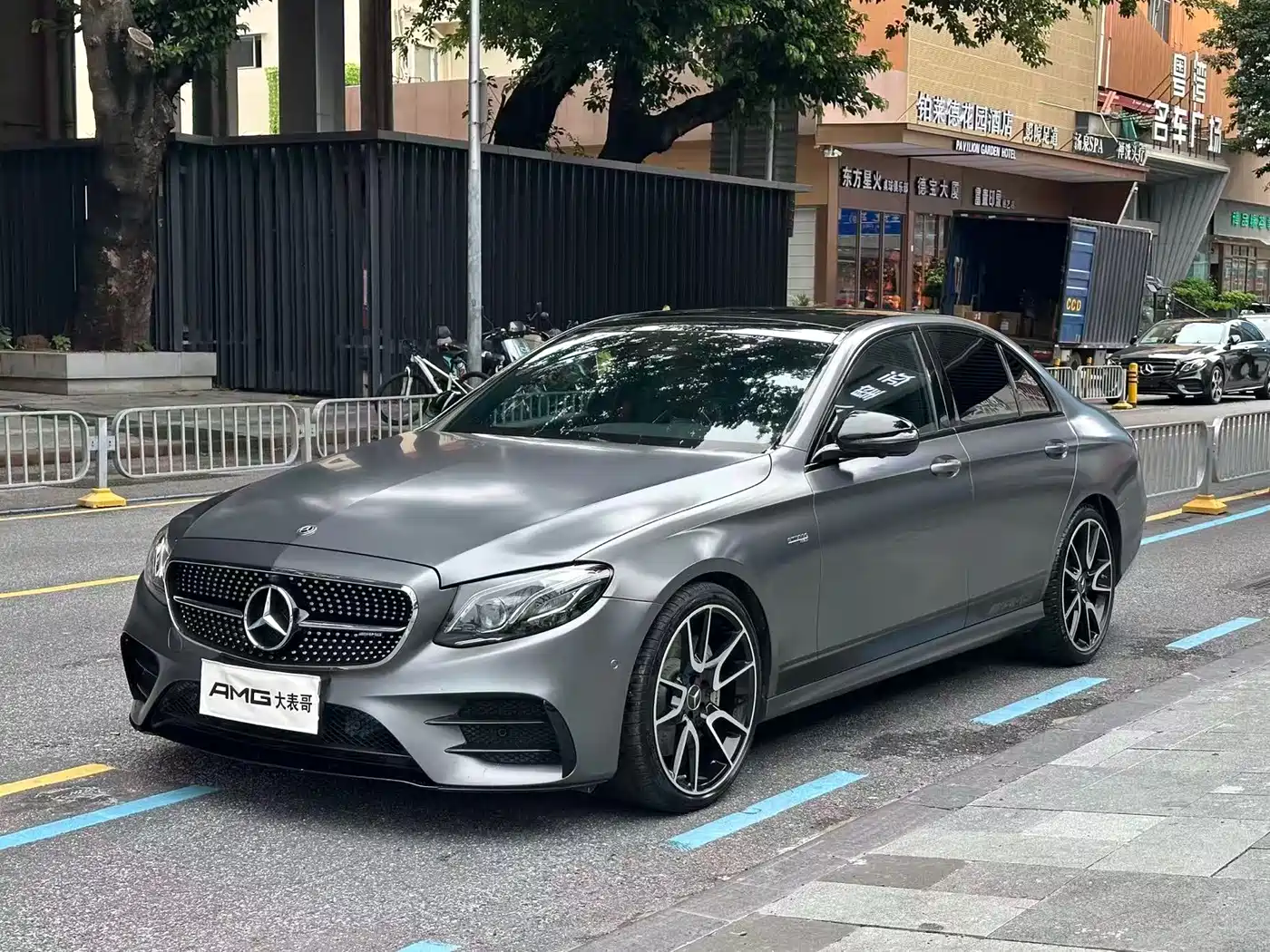 Mercedes-Benz E-Class AMG 2017 AMG E 43 4MATIC Special Edition