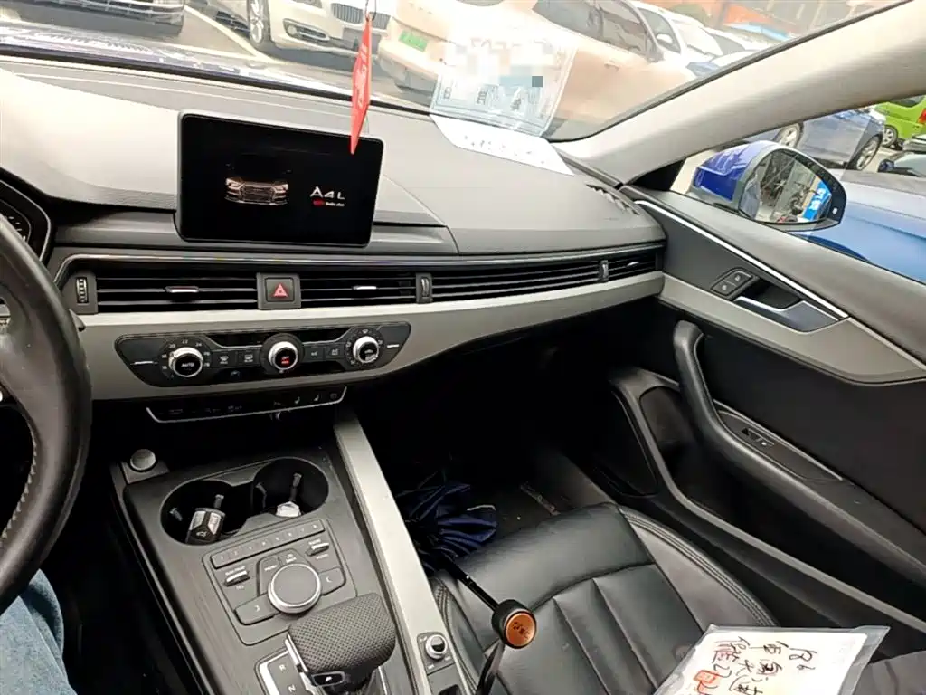 Audi A4L 2017 Plus 40 TFSI Progressive фото 13