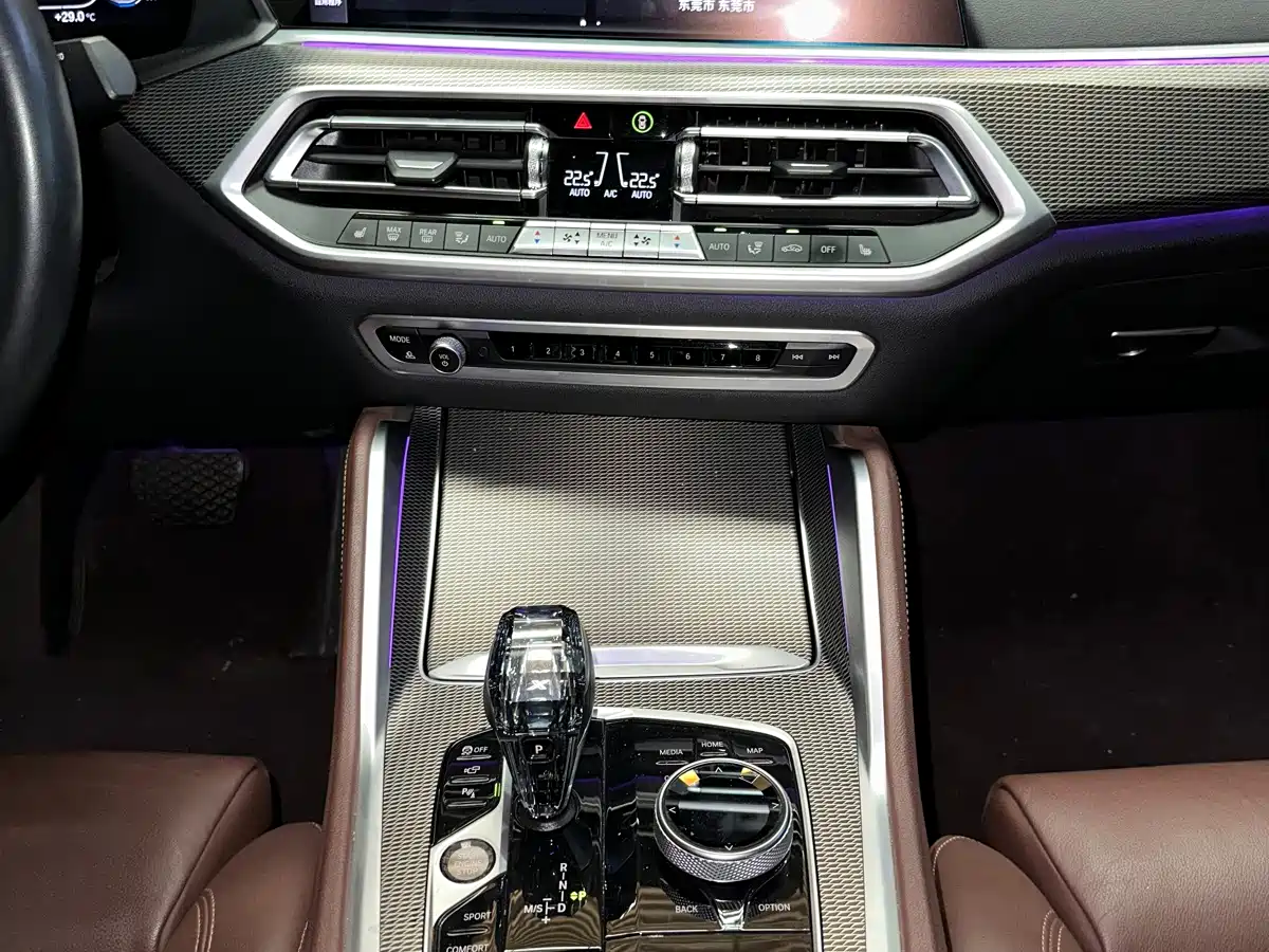 BMW X6 2023 2022 Model Year Facelift II xDrive40i M Sport Package