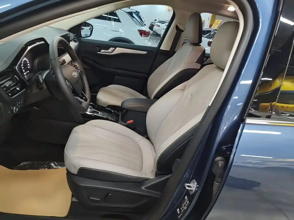 Ford Escape 2024 2024 Model EcoBoost 245 2WD Premium Edition