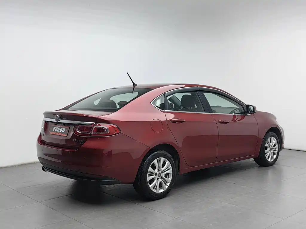Fiat Viaggio 2016 2015 1.4T Auto Sport Edition