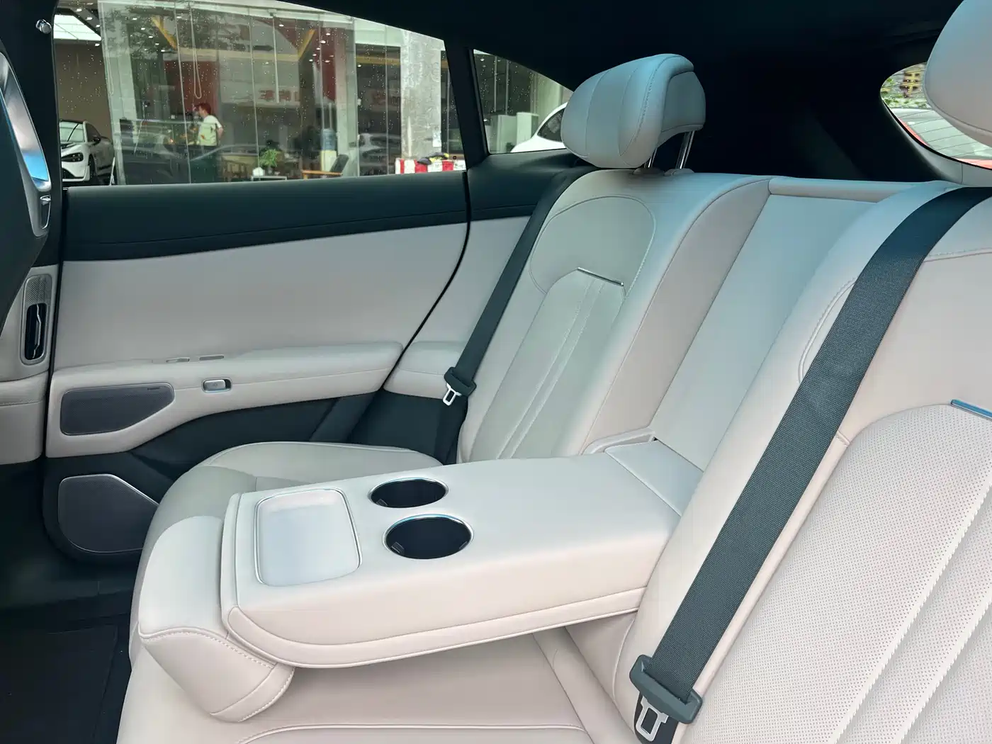 Xiaomi Auto Xiaomi YU7 2025 Ultra Long Range High Performance AWD Max Edition фото 16