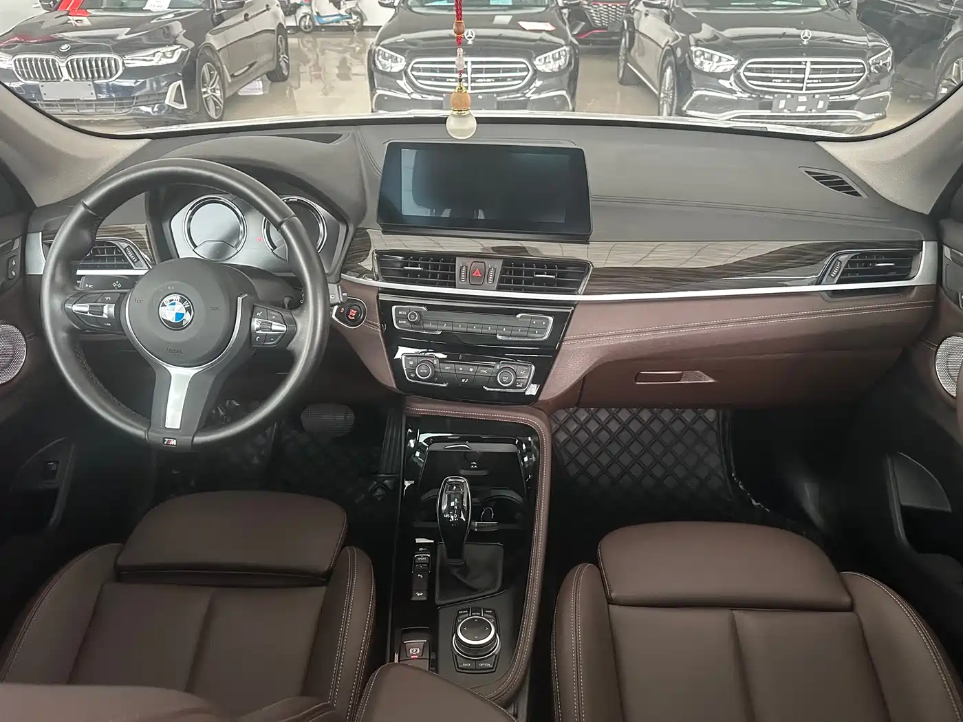 BMW X1 2021 Facelift xDrive25Li Premium фото 13