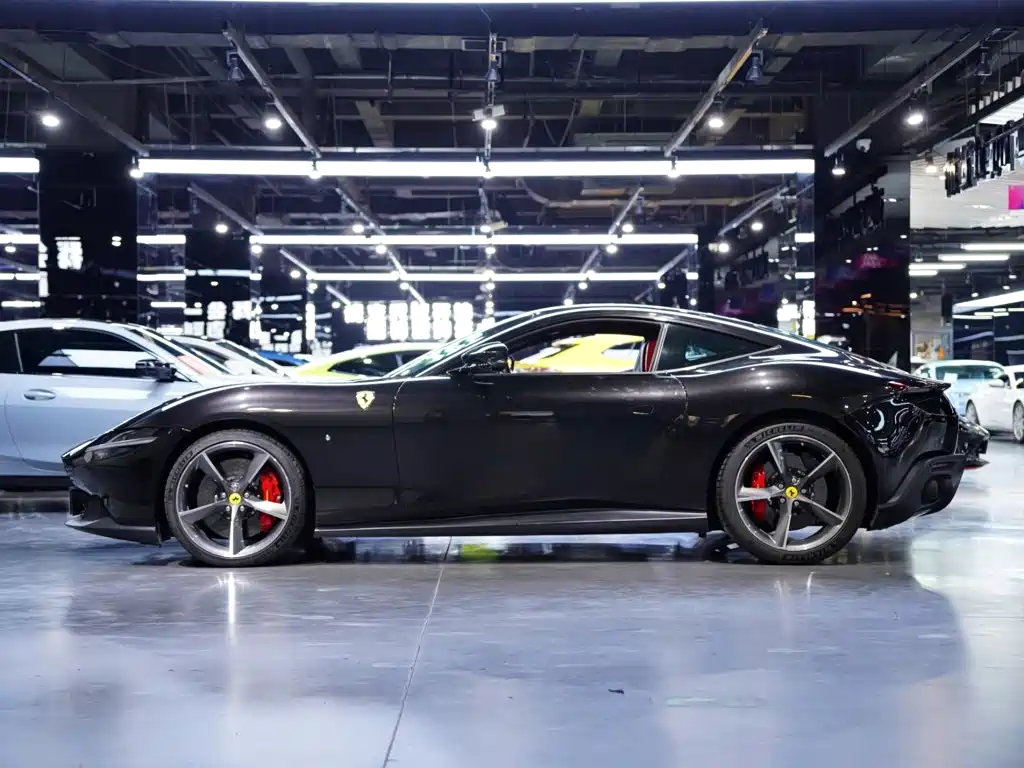 Ferrari Roma 2021 2020 3.9T V8