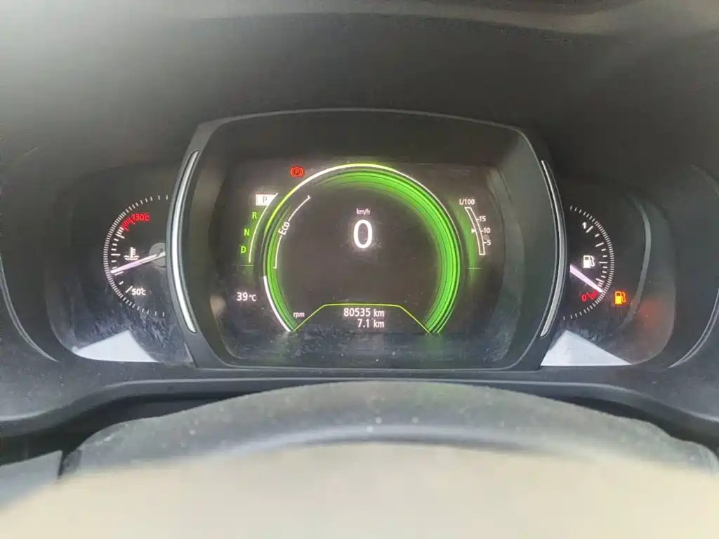 Renault Kadjar 2018 2017 2.0L 2WD Fashion Edition