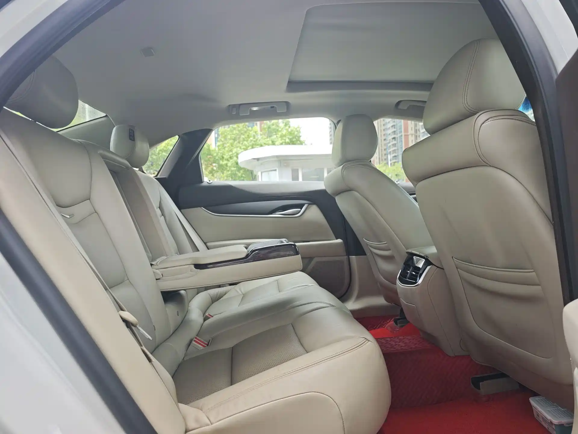 Фото 12 - Cadillac XTS