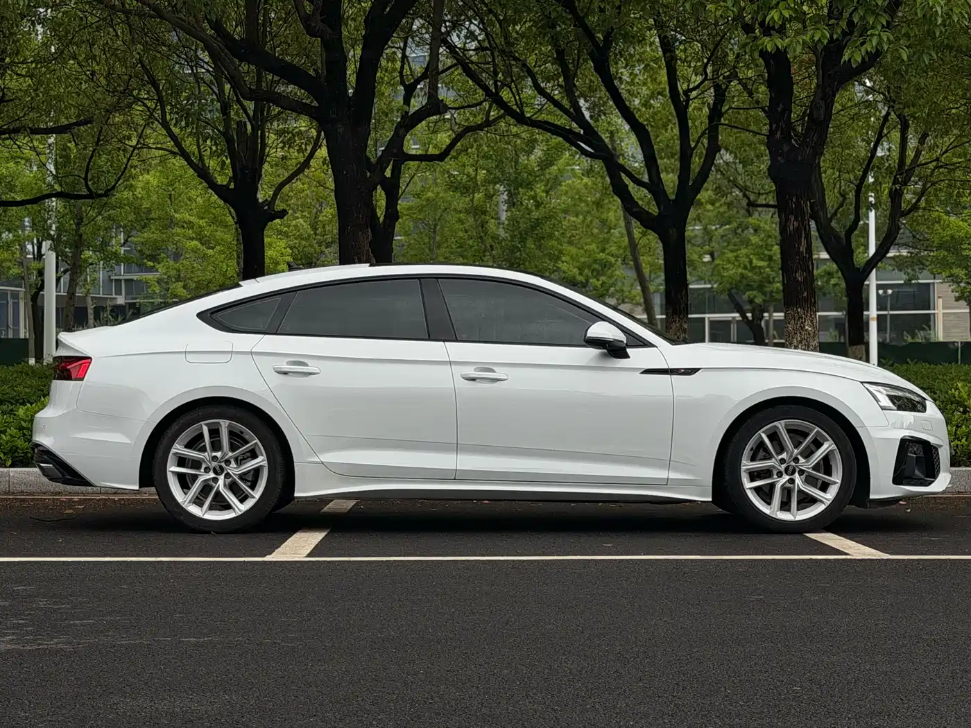 Audi A5 (Import) 2022 Sportback 40 TFSI Fashion Dynamic фото 6