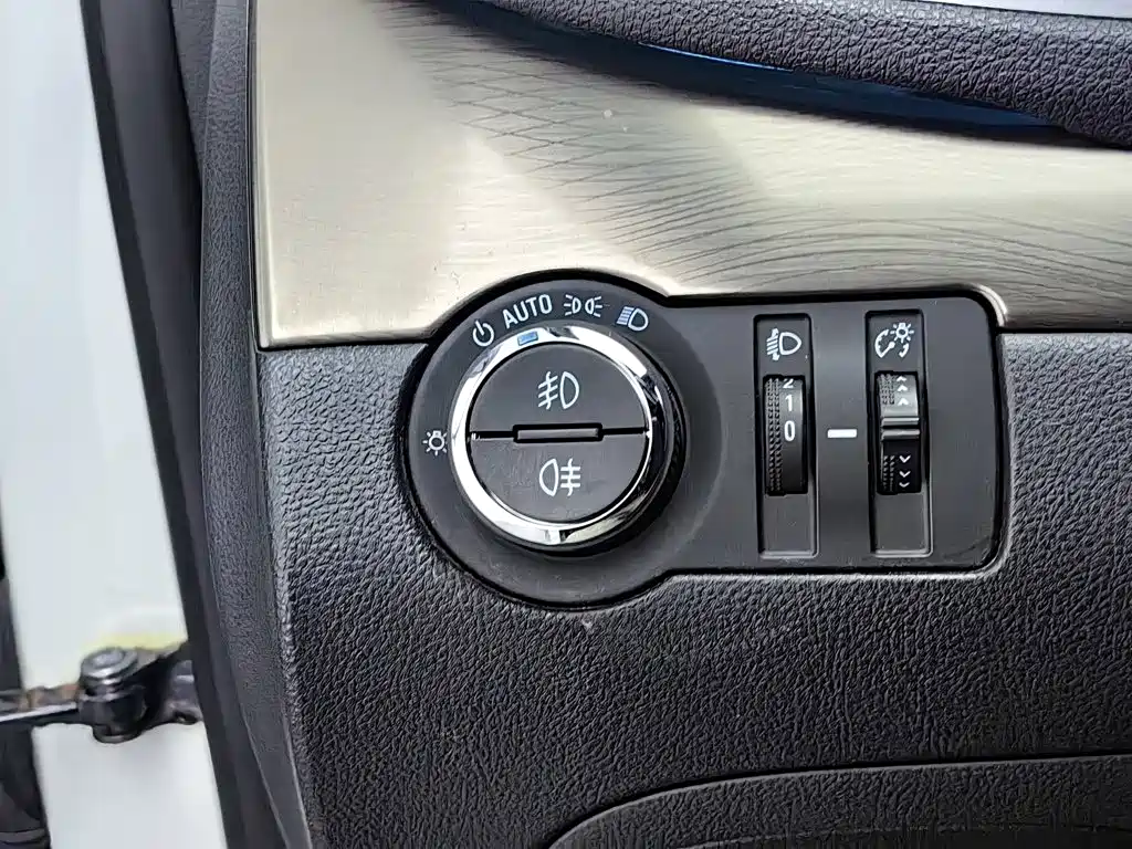 Photo 21 - Buick Encore