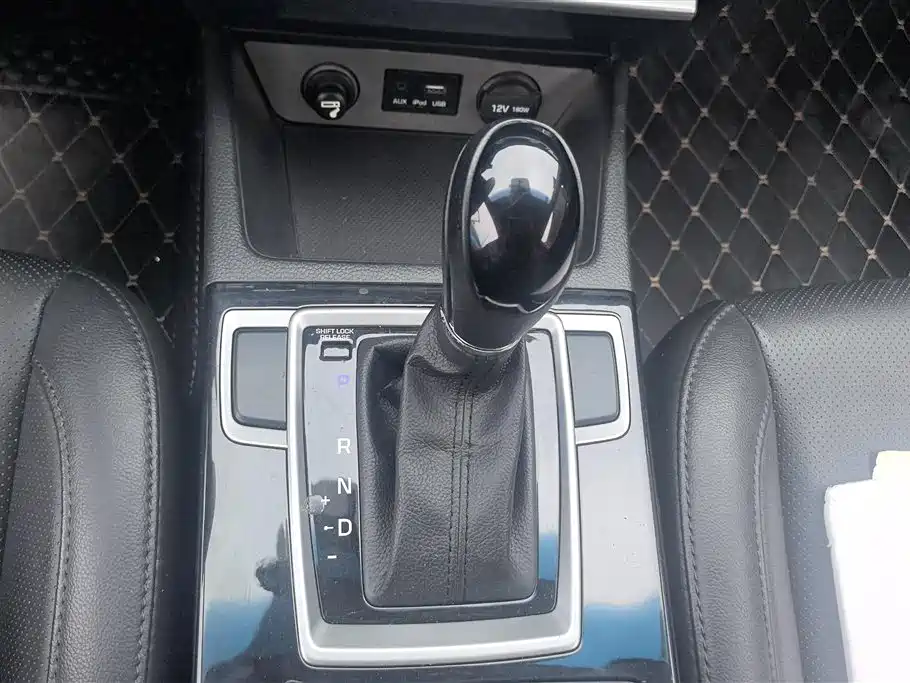 HYUNDAI NAME PICTURE