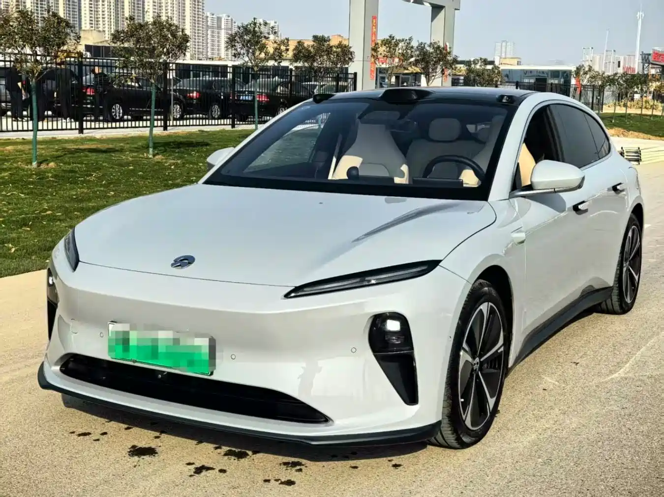 NIO NIO ET5T