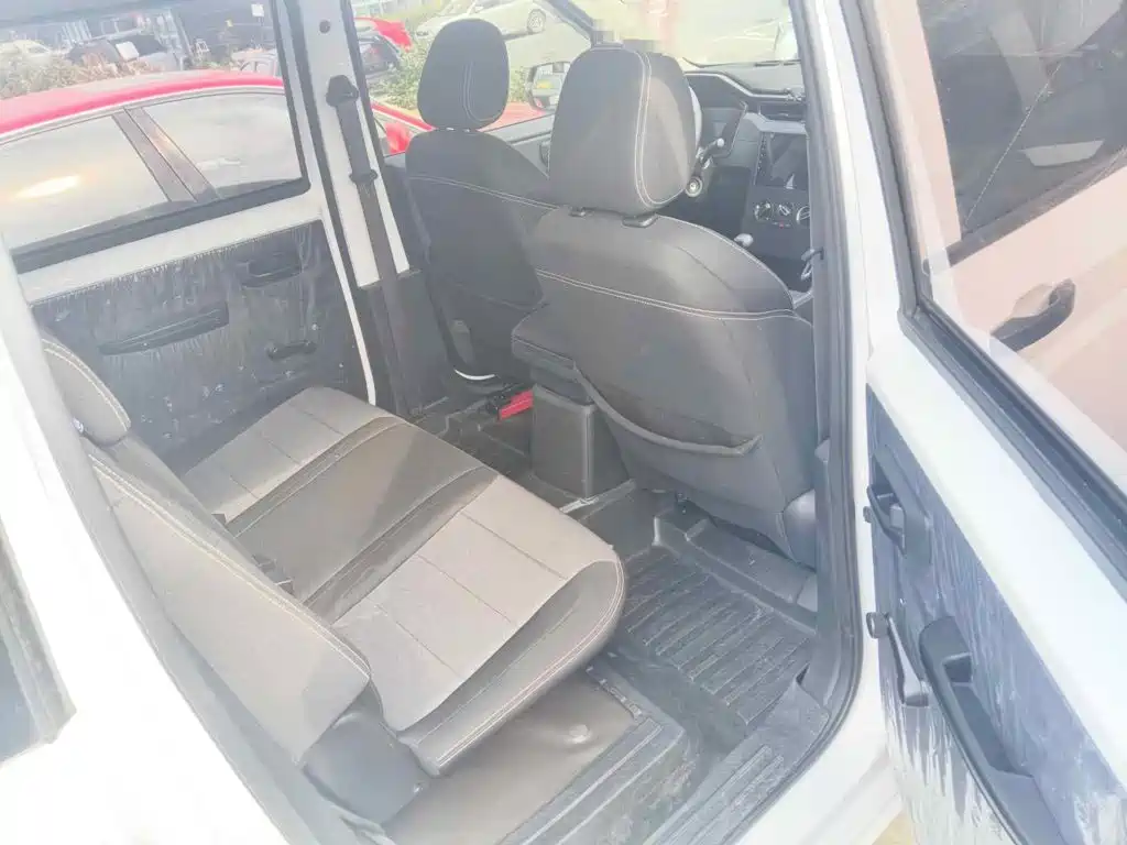 Wuling Motors Wuling Hongguang PLUS 2023 2020 1.5L Manual Standard 5-seater