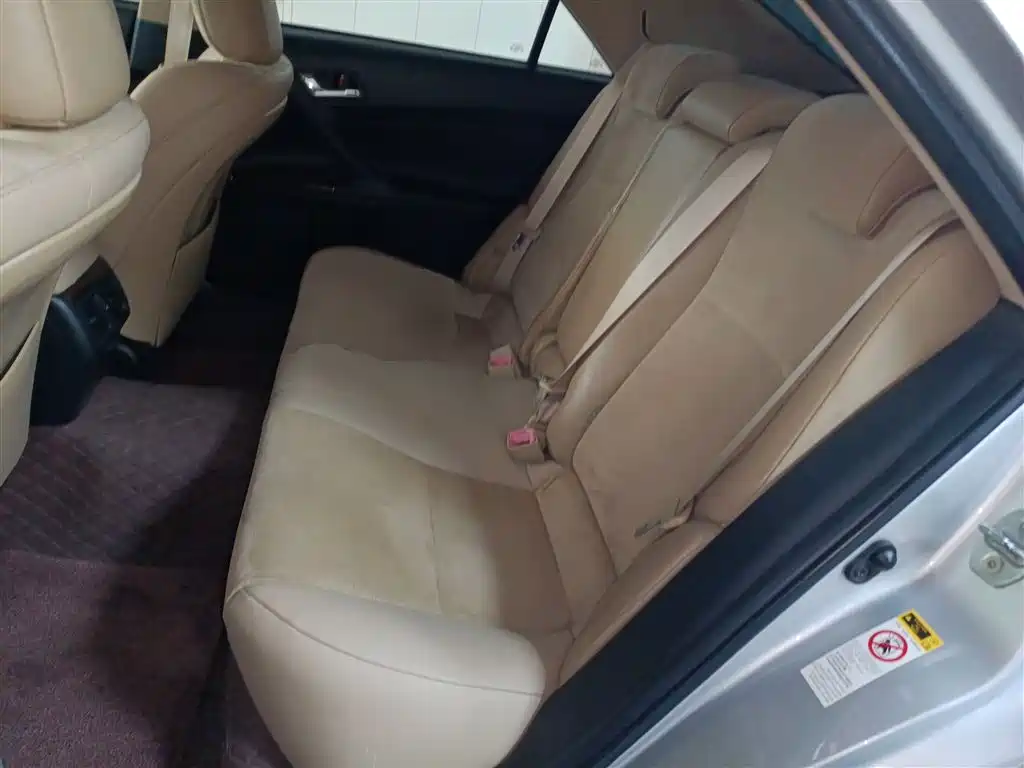 Toyota Reiz 2013 2.5V Premium Edition фото 10