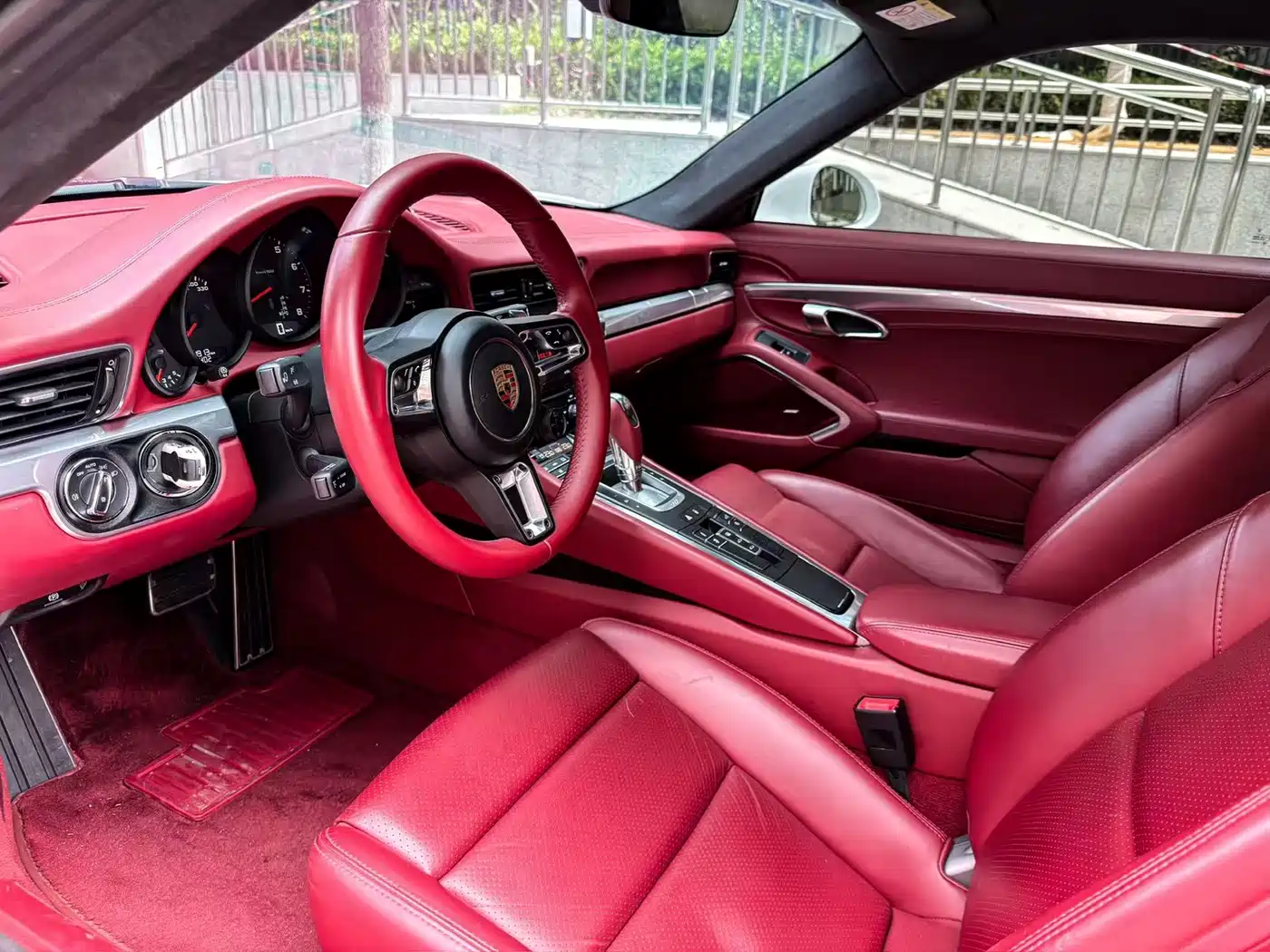 Porsche 911 2016 Carrera 3.0T фото 4