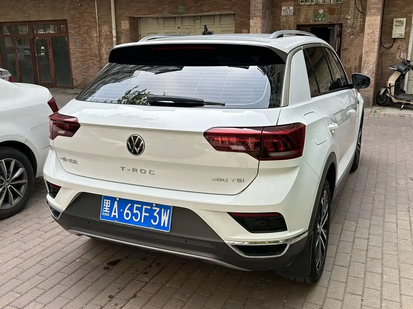 Volkswagen T-ROC 2022 280TSI DSG 2WD Comfort PLUS фото 4