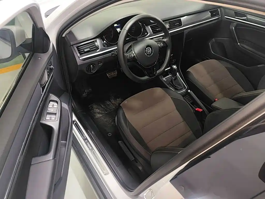 Volkswagen C-TREK 2019 2018 1.5L Automatic Comfort