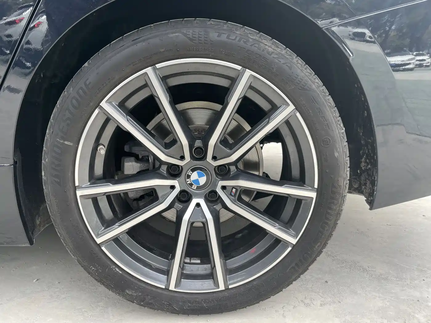 BMW 3 Series 2023 320Li M Sport Package фото 24