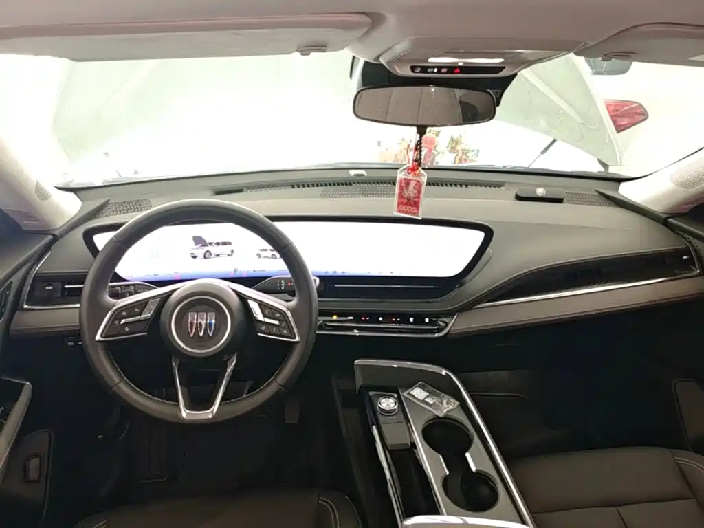 Buick E5 2025 2024 Pioneer Pro Edition