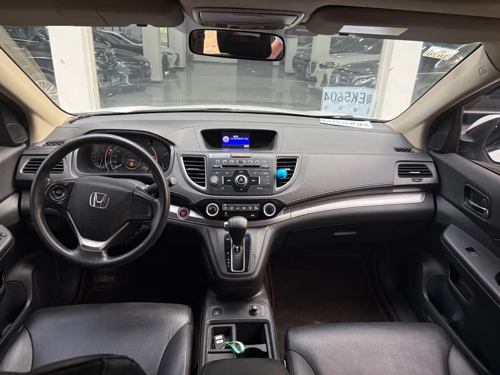 Фото 8 - Honda CR-V