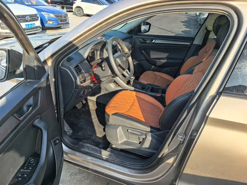 Škoda Kodiaq 2020 TSI330 5-Seater 2WD Comfort Edition фото 9