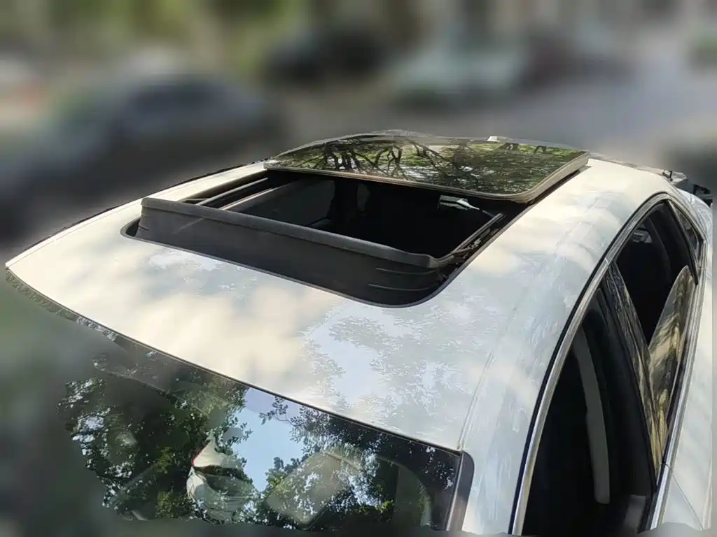Фото 6 - Audi A4L