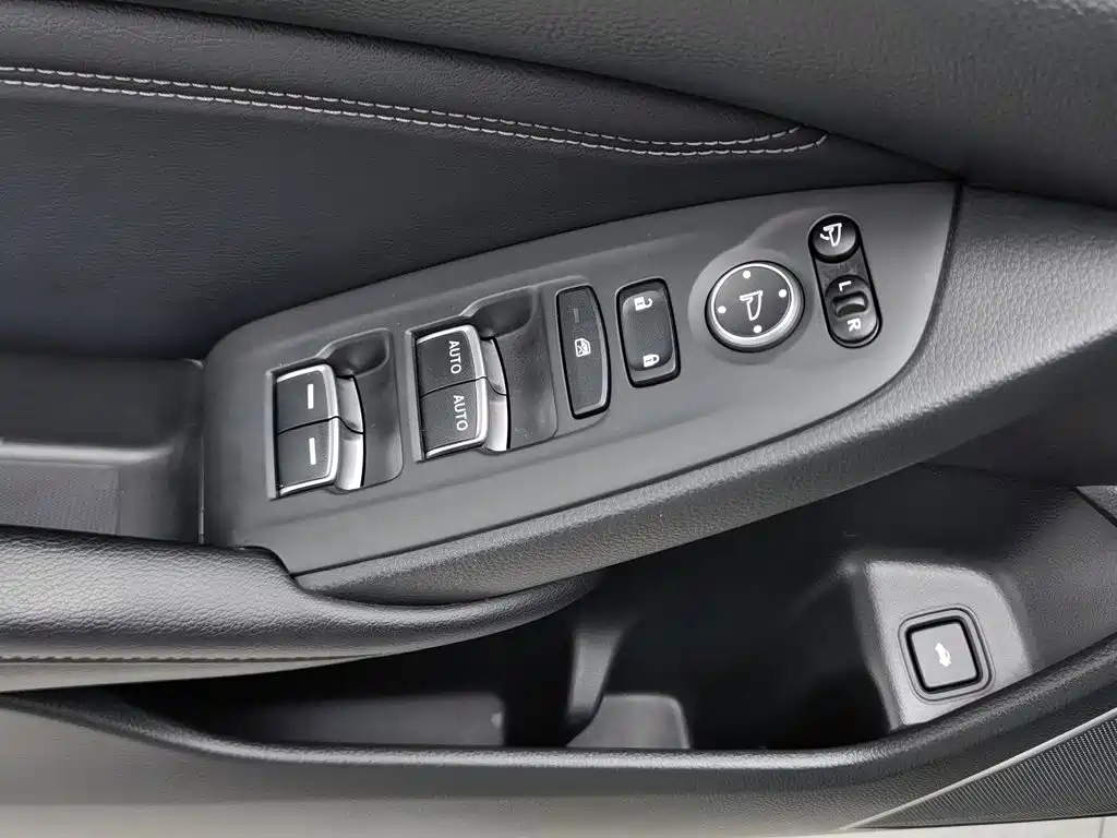 Photo 9 - Honda Accord
