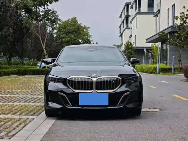 Similar car