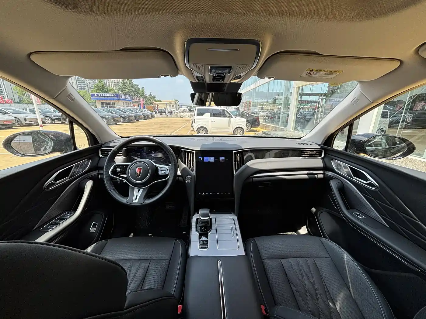 Hongqi HS7 PHEV 2024 2.0T PHEV 4WD Flagship Edition 6-seater фото 11