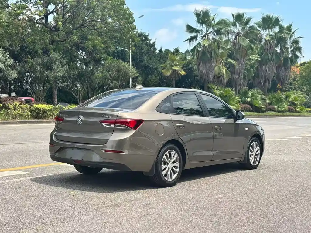 Фото 7 - Buick Excelle