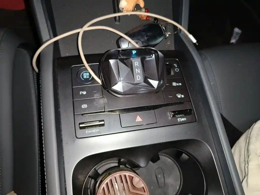 BYD Qin L 2025 DM-i Smart Drive Edition 80KM Leading фото 11