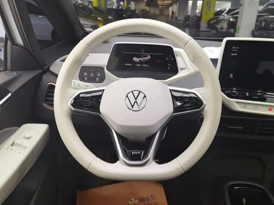 VOLKSWAGEN ID.3