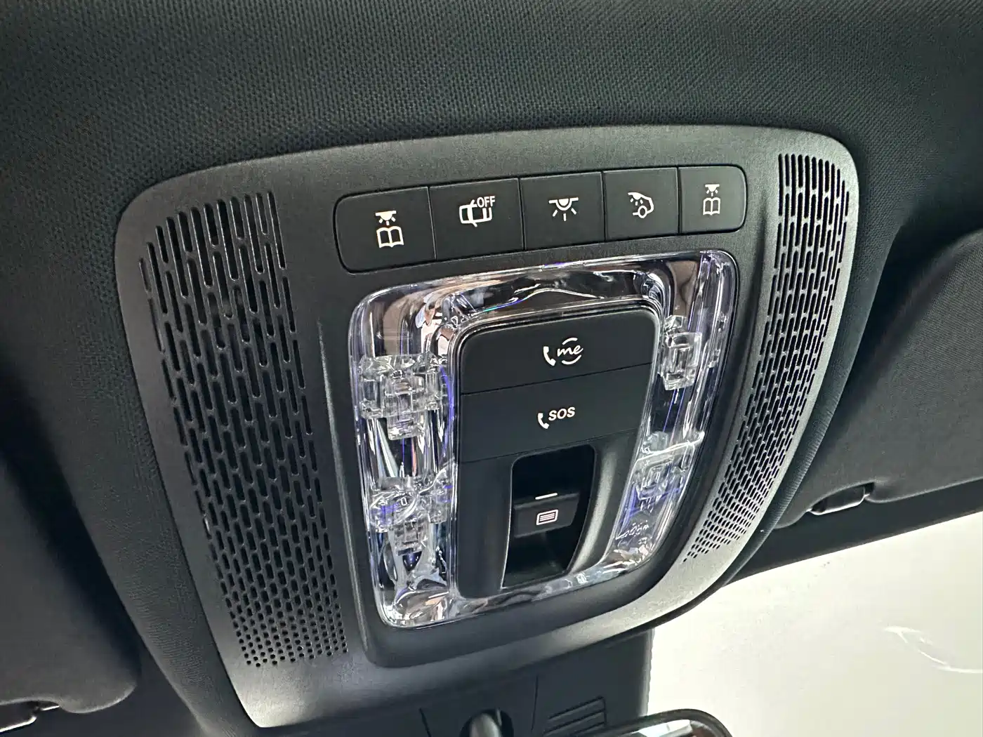 Mercedes-Benz EQB 2026 2025 EQB 260