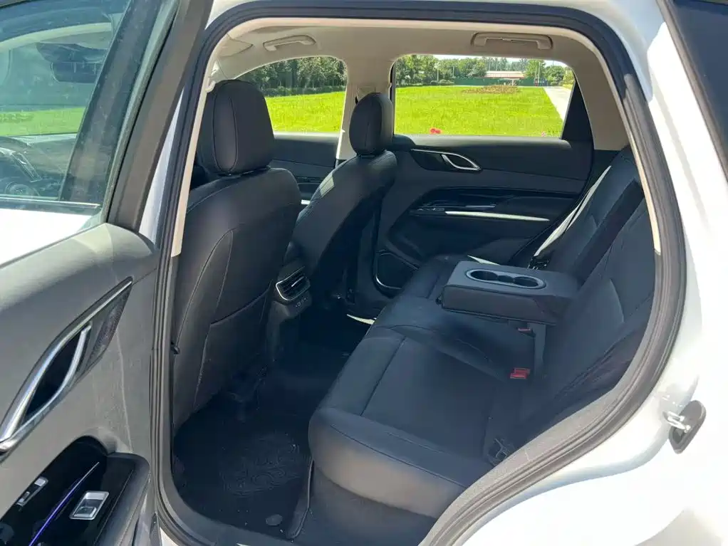 Hongqi HS3 PHEV 2025 2025 PHEV 115km Power Edition