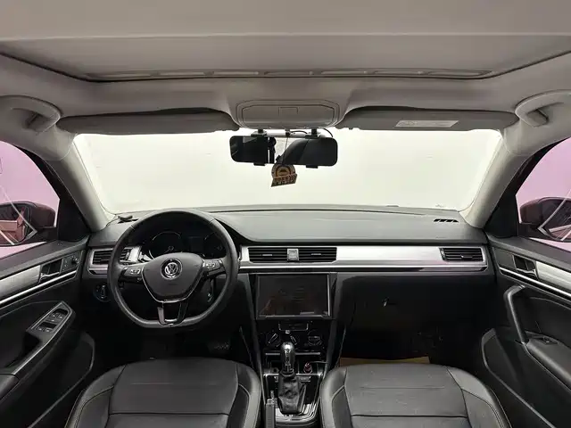 Volkswagen Bora 2018 1.5L Automatic Comfort фото 9