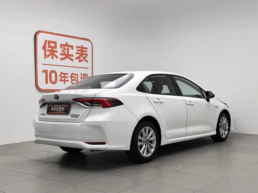Toyota Corolla 2023 1.8L Smart Hybrid Dual Engine Elite Edition фото 2