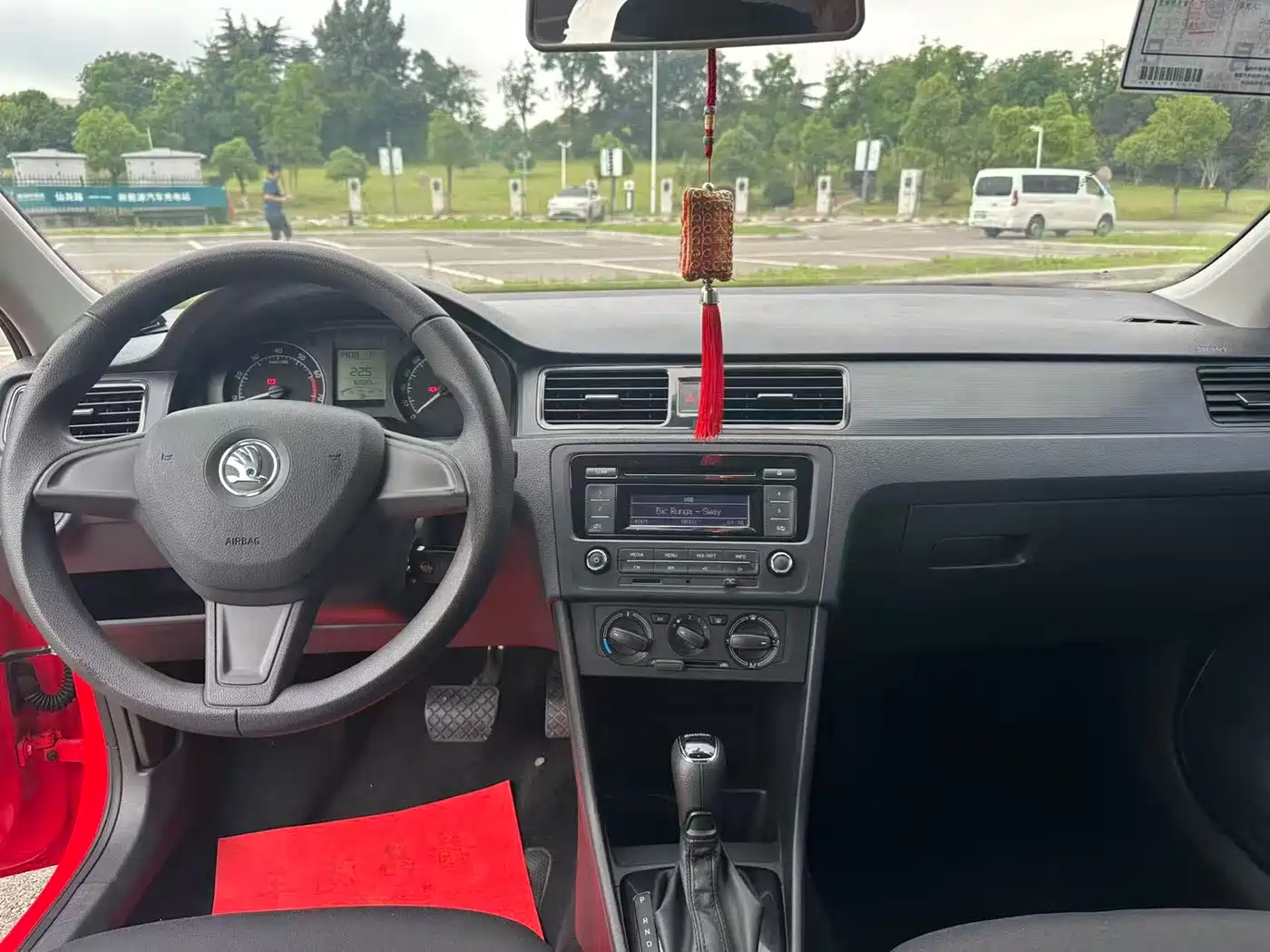 Škoda Skoda Rapid Spaceback 2014 1.6L Automatic乐享版 фото 10