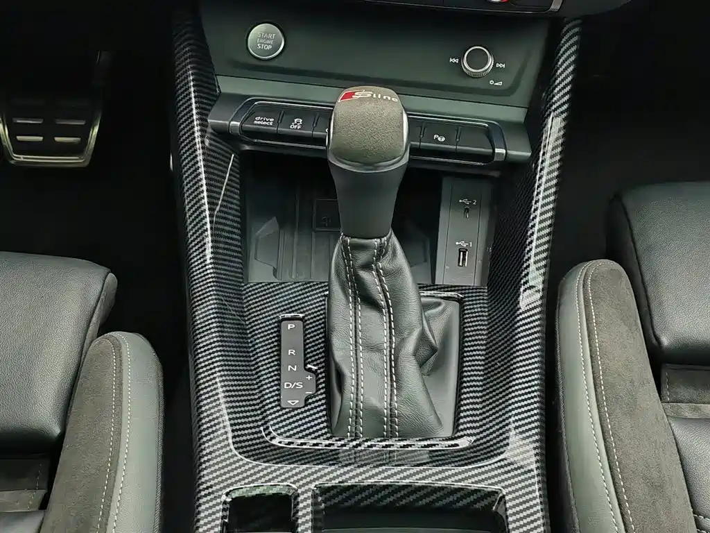 Audi Q3 Sportback 2020 40 TFSI Fashion фото 13