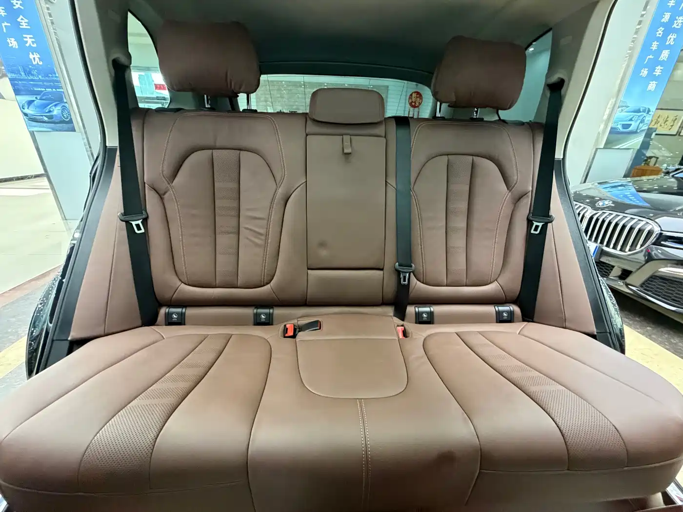 BMW X5 (Import) 2021 2021 xDrive40i Exclusive M Sport Package