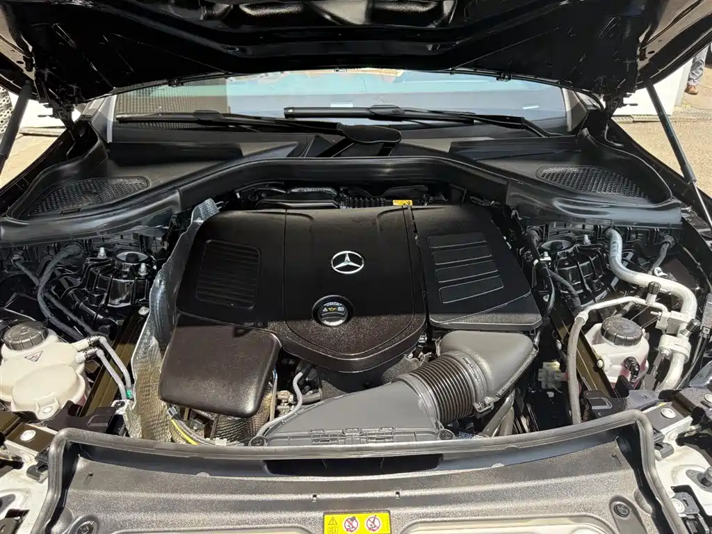 Mercedes-Benz GLC 2025 Facelift GLC 260 L 4MATIC Luxury фото 13
