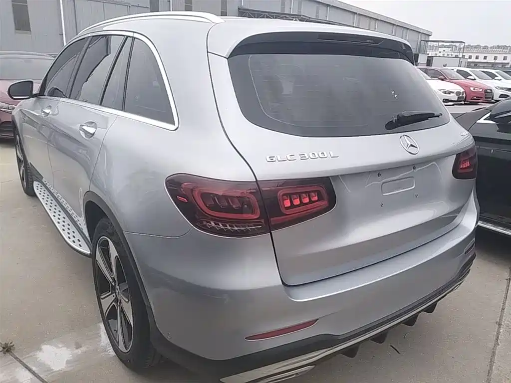 Mercedes-Benz GLC 2022 GLC 300 L 4MATIC Dynamic Collector's Edition фото 5