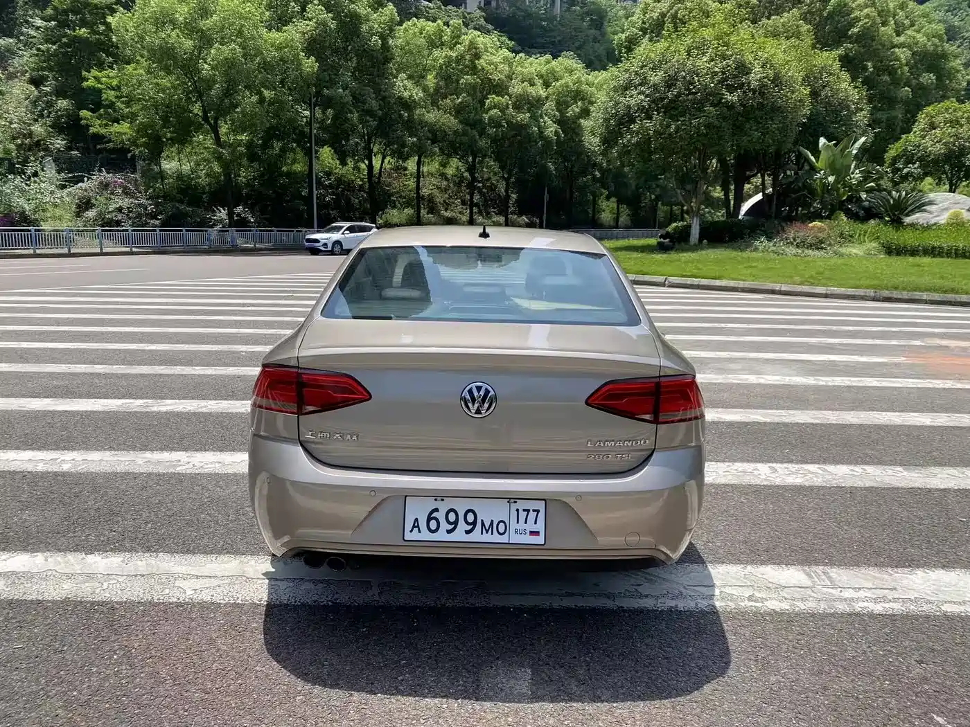 Volkswagen Lamando 2015 280TSI DSG Comfort фото 5