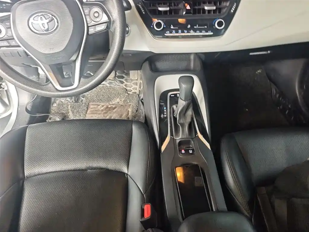 Toyota Levin 2019 185T CVT Luxury Edition China VI фото 14