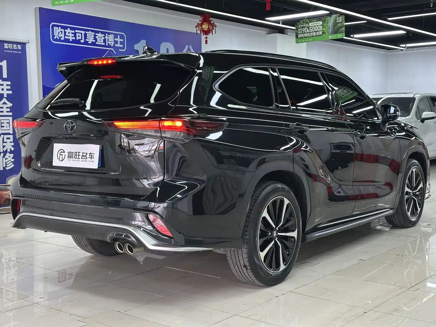 Toyota Crown Kluger 2022 2.0T 4WD Sporty Edition фото 6