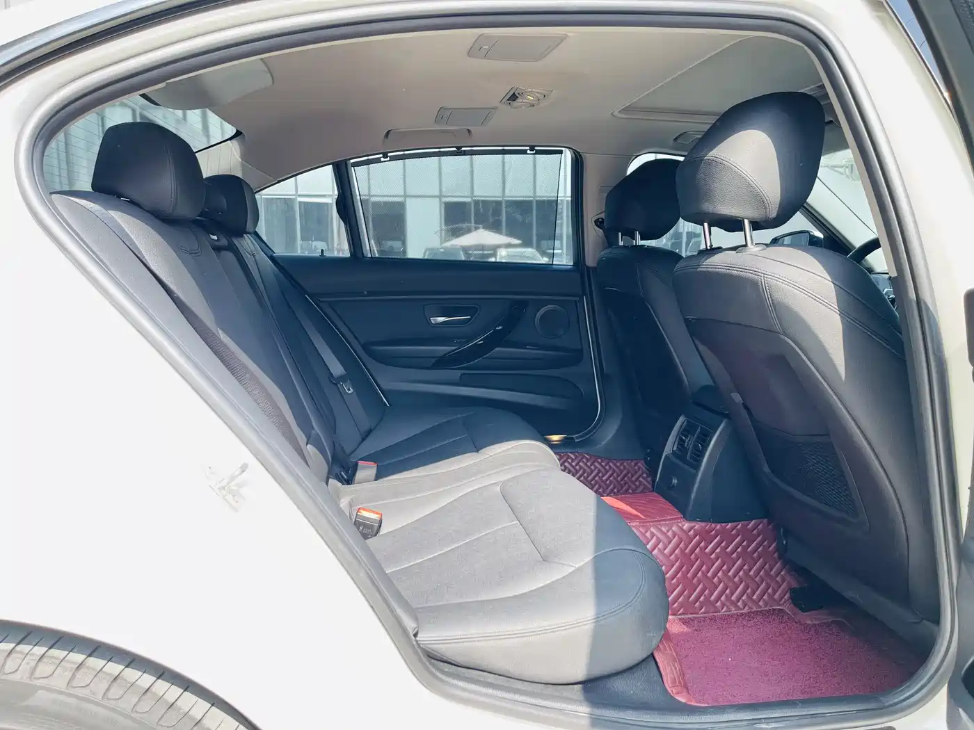 BMW 3 Series 2019 320Li M Sport Package фото 12