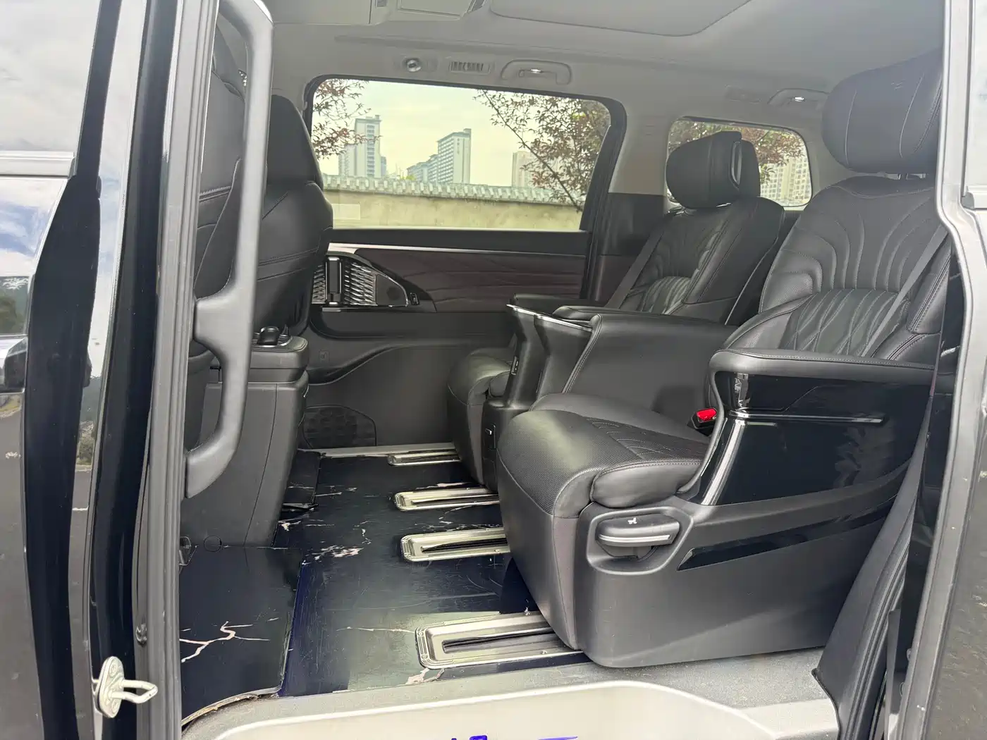 GAC Trumpchi Trumpchi M8 2024 Master Series 400T Premium Edition фото 7