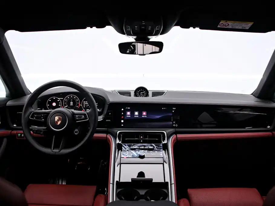 2026 Porsche Panamera
