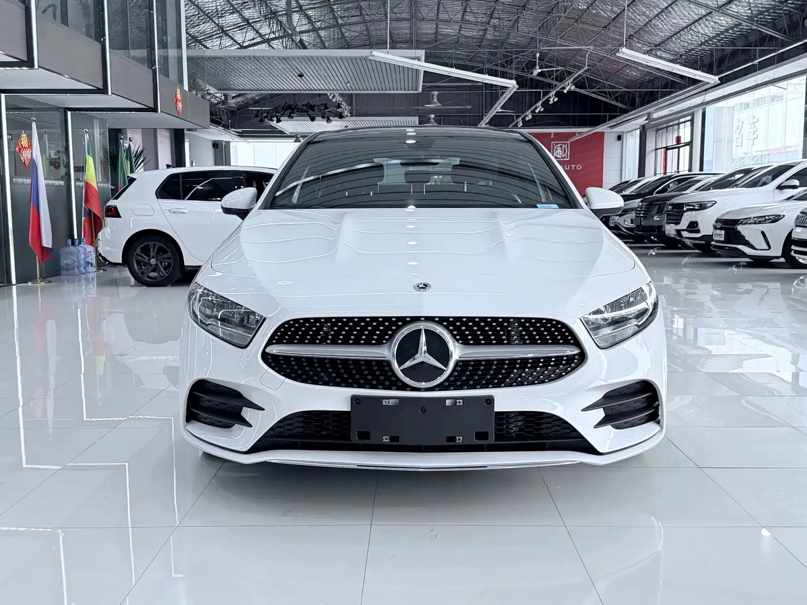 Фото 2 - Mercedes-Benz A-Class