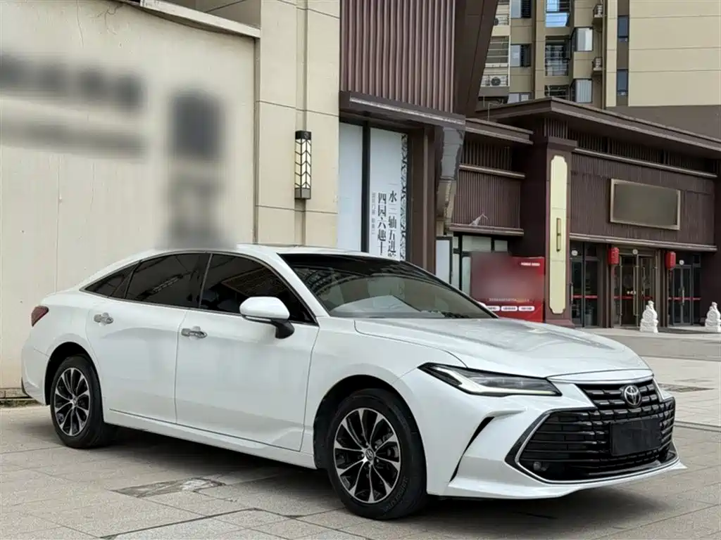 Toyota Avalon 2022 2.0L Luxury Edition фото 5