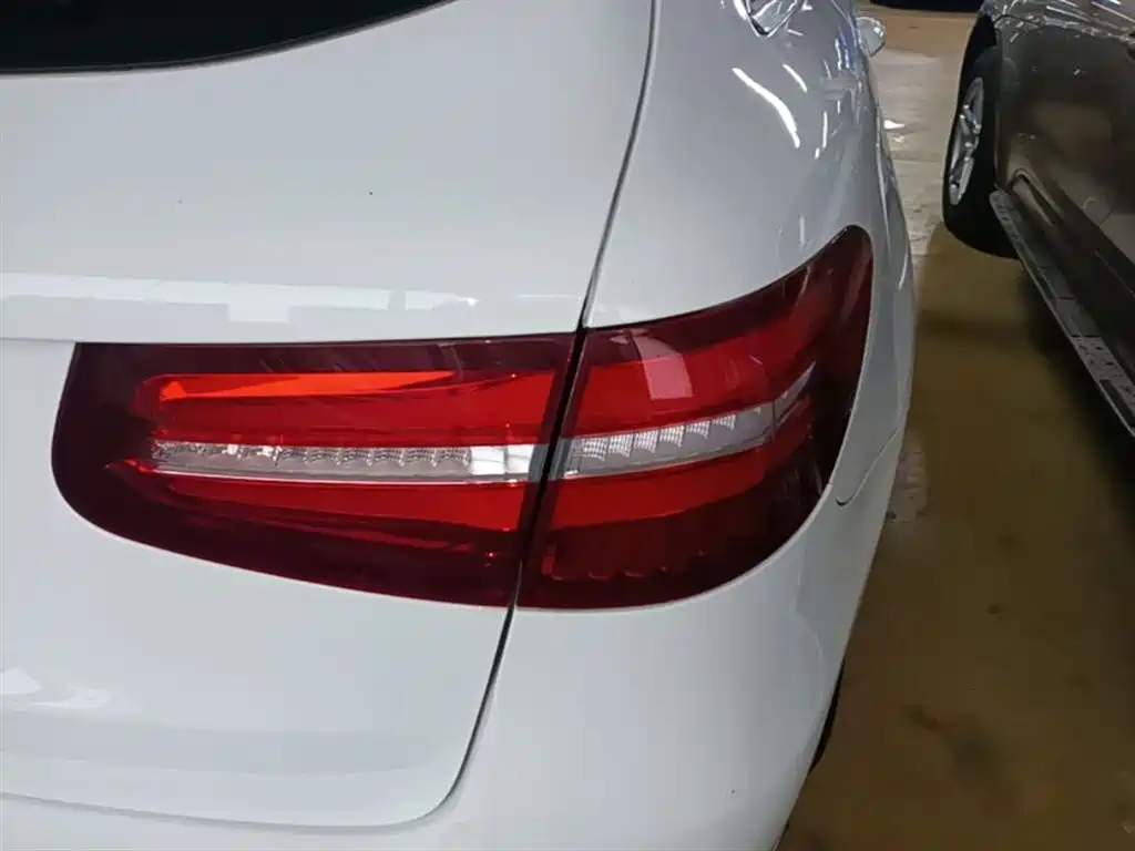 Mercedes-Benz GLC 2016 GLC 200 4MATIC фото 8