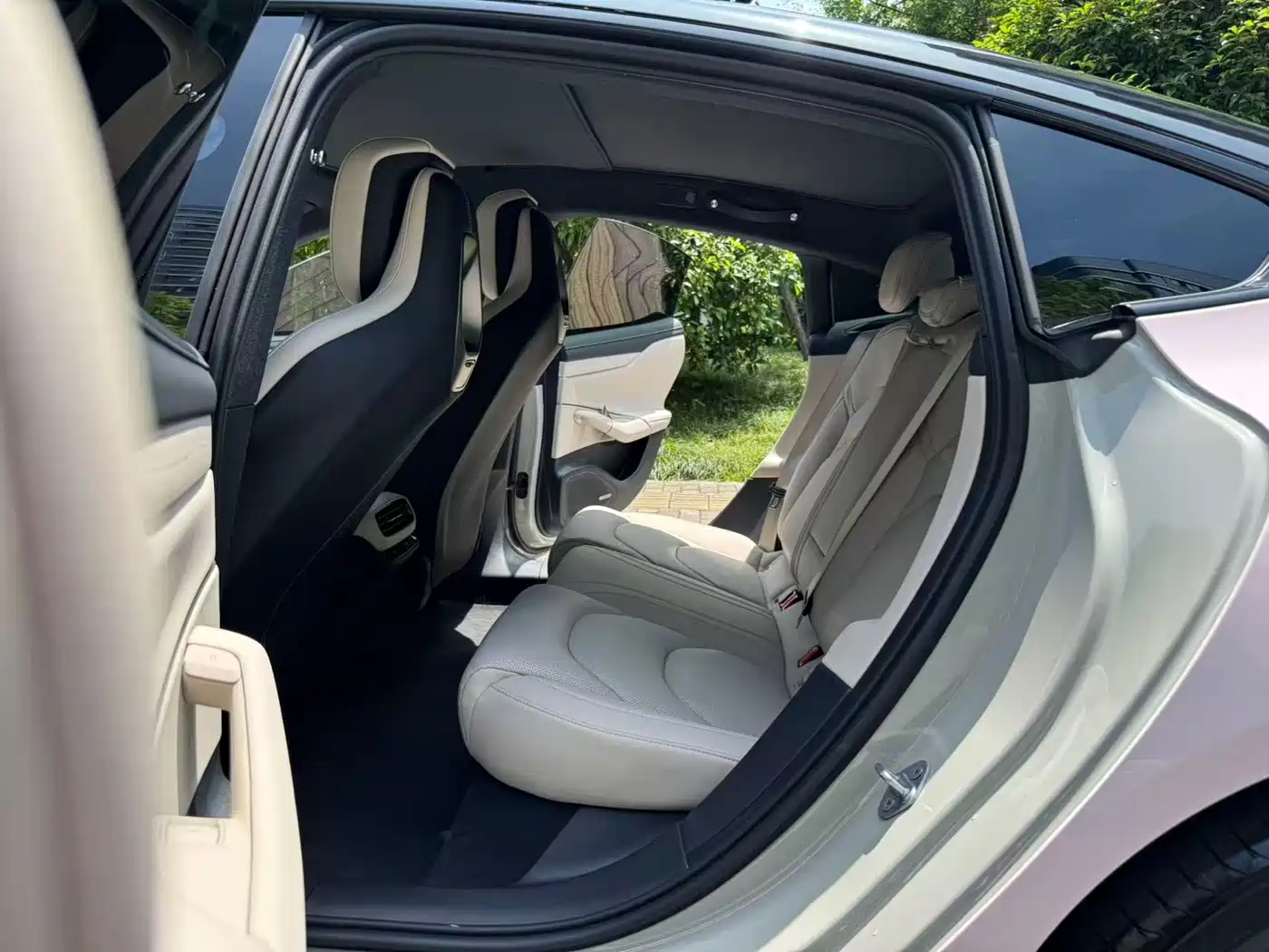 Xiaomi Auto Xiaomi SU7 2024 RWD Long Range Intelligent Driving Edition фото 7